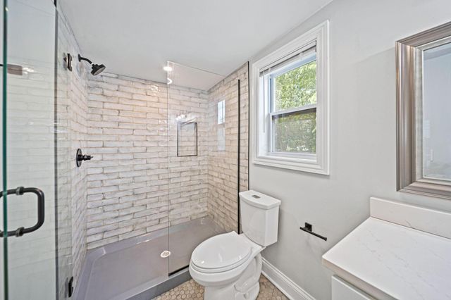 650 Stewart Avenue, Columbus, OH 43206