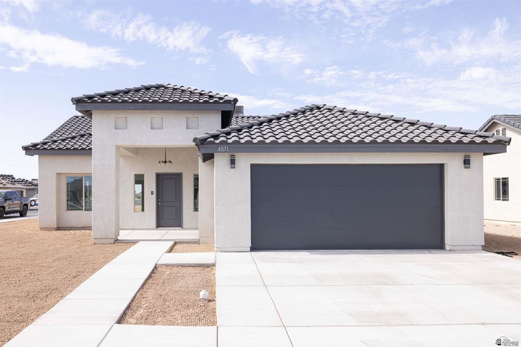 430 N Papo Neblina Ave, San Luis, AZ 85336