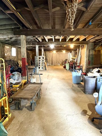 55 Mill St, Brookfield, MA 01506