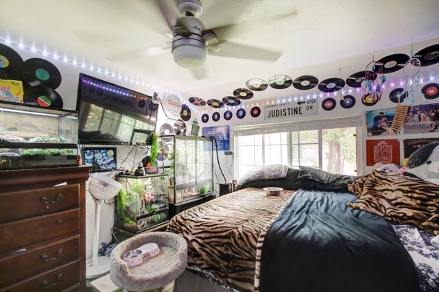 6737 Judistine Dr, Fair Oaks, CA 95628