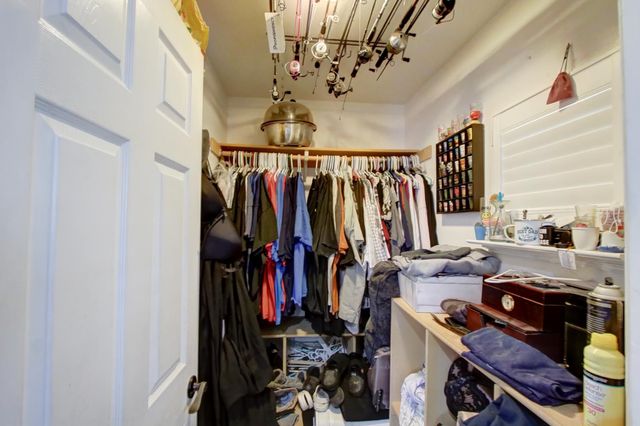 6737 Judistine Dr, Fair Oaks, CA 95628