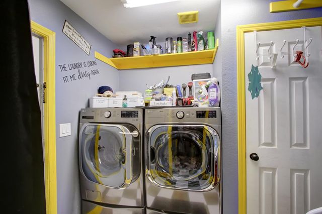 6737 Judistine Dr, Fair Oaks, CA 95628