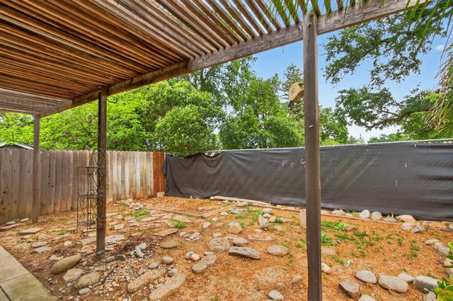 6737 Judistine Dr, Fair Oaks, CA 95628