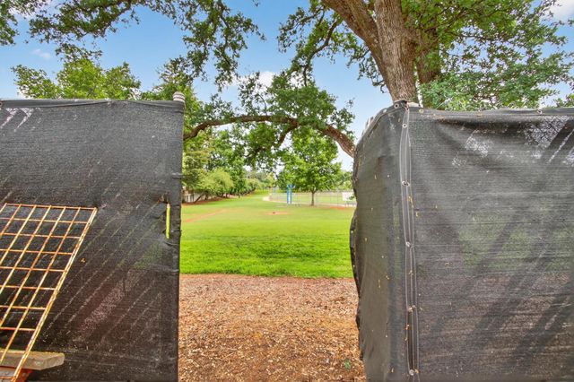 6737 Judistine Dr, Fair Oaks, CA 95628