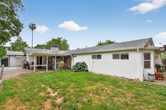 6737 Judistine Dr, Fair Oaks, CA 95628