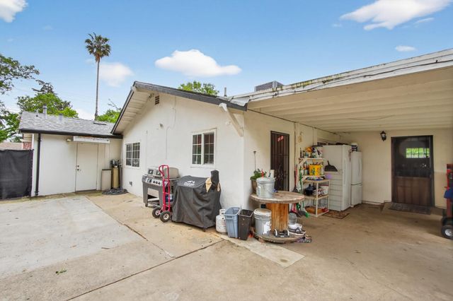 6737 Judistine Dr, Fair Oaks, CA 95628