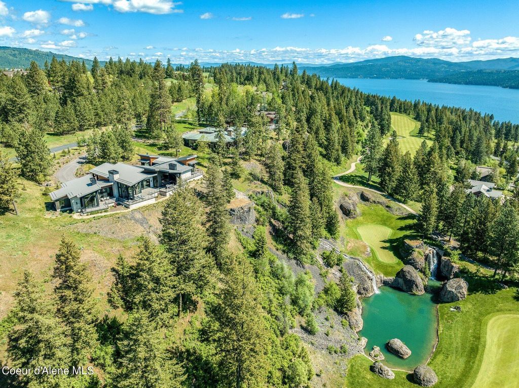 6322 W PLATINUM DR, Coeur d'Alene, ID 83814 photo 4