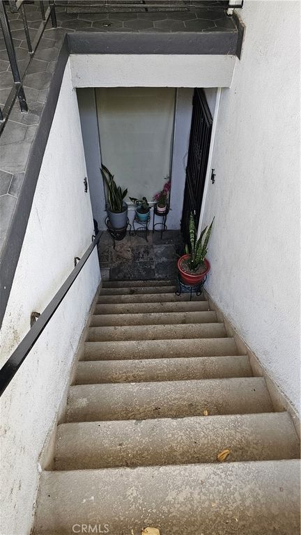 4431 Don Ricardo Dr 13, Los Angeles, CA 90008 — photo 3