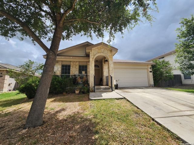 246 CRANE CREST DR, New Braunfels, TX 78130