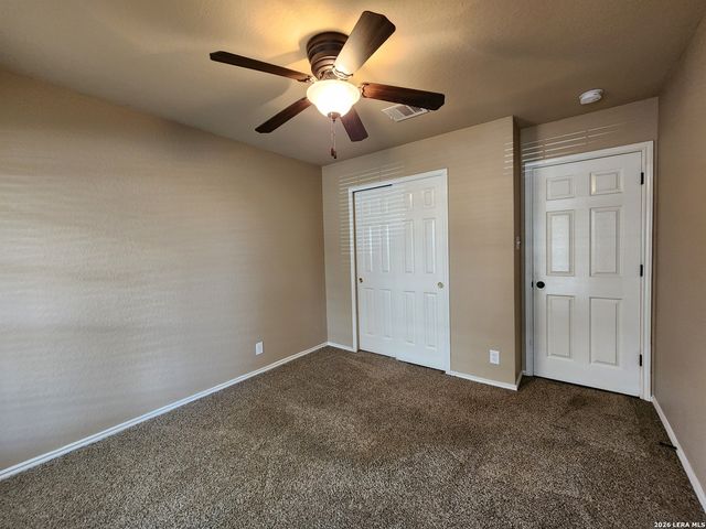 246 CRANE CREST DR, New Braunfels, TX 78130