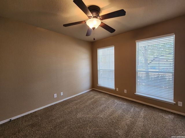 246 CRANE CREST DR, New Braunfels, TX 78130