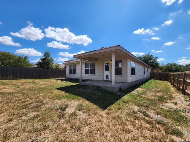 246 CRANE CREST DR, New Braunfels, TX 78130
