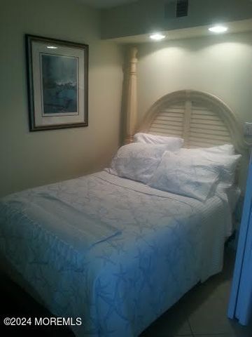 438 Highway 35 N 2204, Mantoloking, NJ 08738