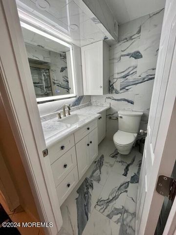 438 Highway 35 N 2204, Mantoloking, NJ 08738