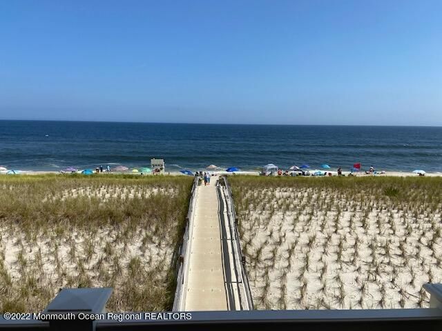 438 Highway 35 N 2204, Mantoloking, NJ 08738