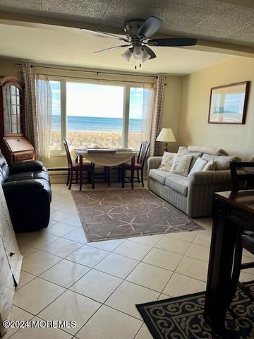 438 Highway 35 N 2204, Mantoloking, NJ 08738