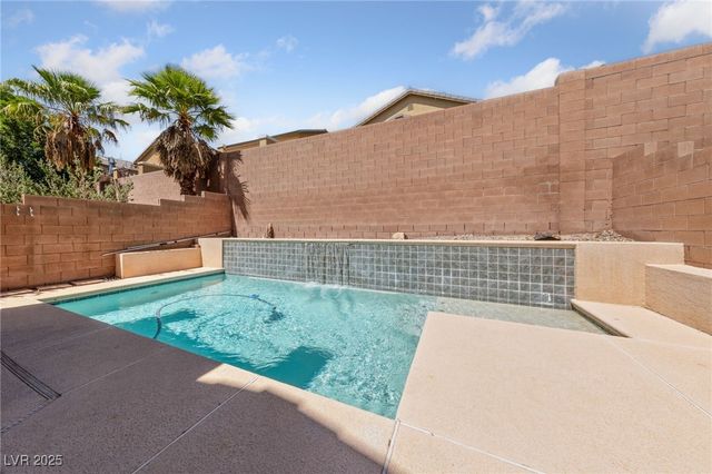 6449 Lake Scene Street, Las Vegas, NV 89148