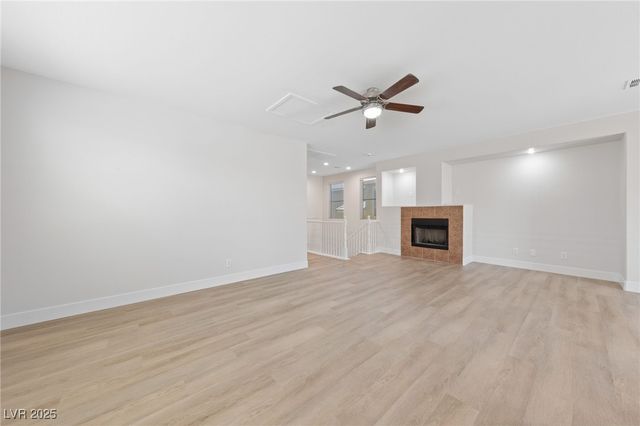 6449 Lake Scene Street, Las Vegas, NV 89148