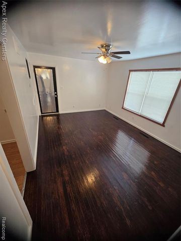 32757 Missaukee Court, Westland, MI 48186