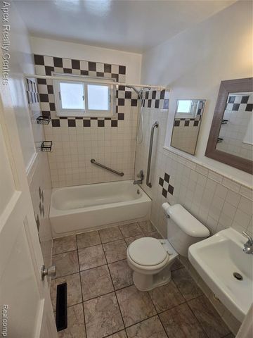 32757 Missaukee Court, Westland, MI 48186