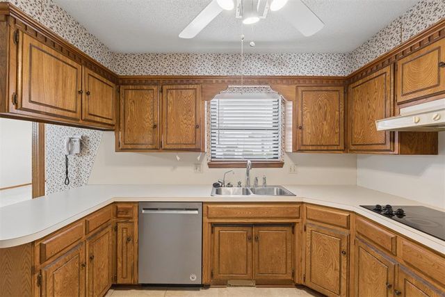 5821 NW 90th Street, Oklahoma City, OK 73162