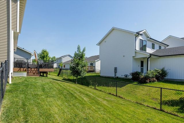 4420 E 44th Street, Des Moines, IA 50317