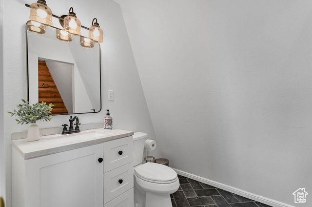 82 N 400 W, Pine Valley, UT 84781