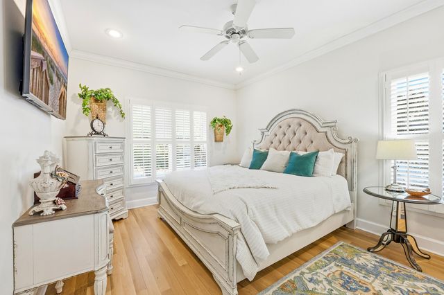 46 High Hammock Way, Pawleys Island, SC 29585