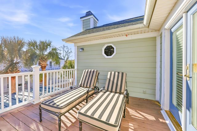 46 High Hammock Way, Pawleys Island, SC 29585