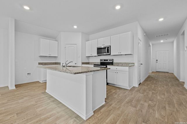 326 Bluetick Trail, Seguin, TX 78155