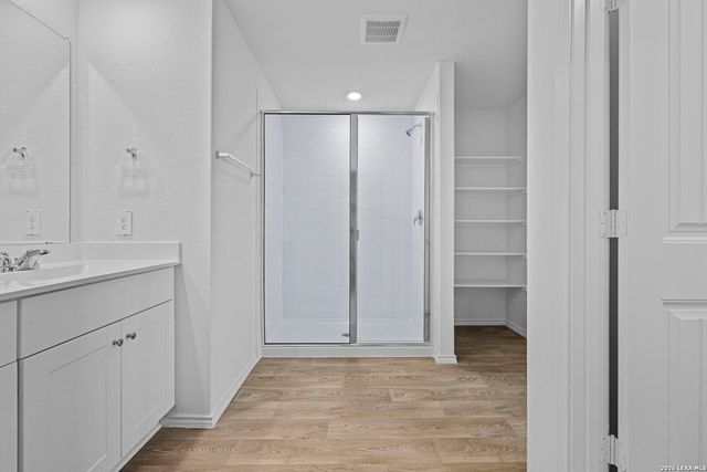 326 Bluetick Trail, Seguin, TX 78155