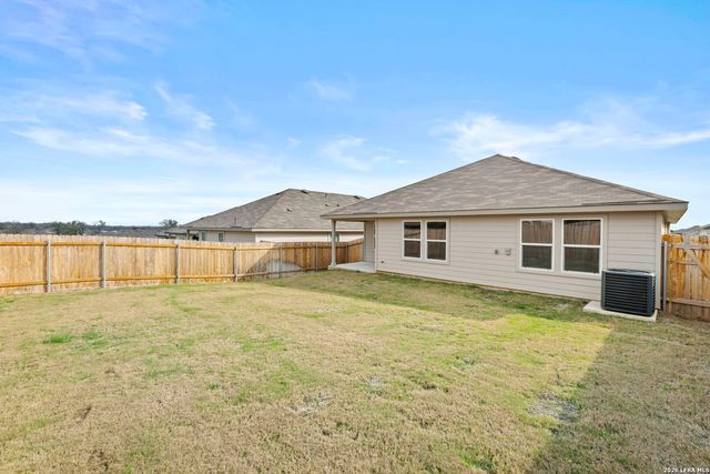 326 Bluetick Trail, Seguin, TX 78155
