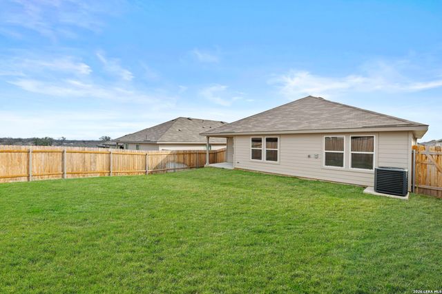 326 Bluetick Trail, Seguin, TX 78155