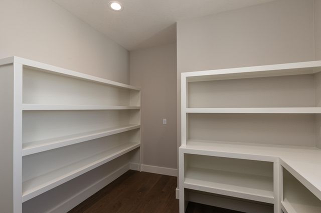 2044 N Unbridled Court, Springfield, MO 65802