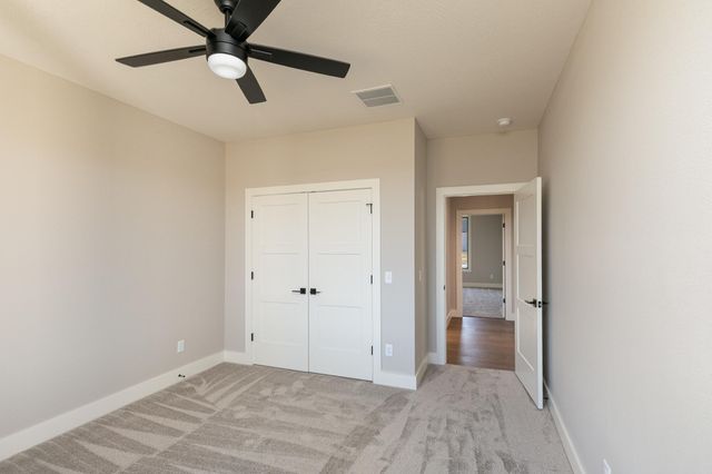 2044 N Unbridled Court, Springfield, MO 65802