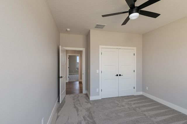 2044 N Unbridled Court, Springfield, MO 65802