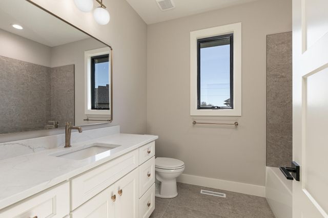 2044 N Unbridled Court, Springfield, MO 65802