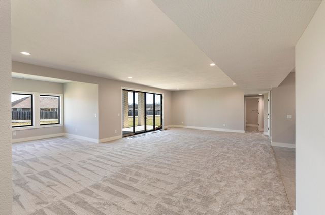 2044 N Unbridled Court, Springfield, MO 65802