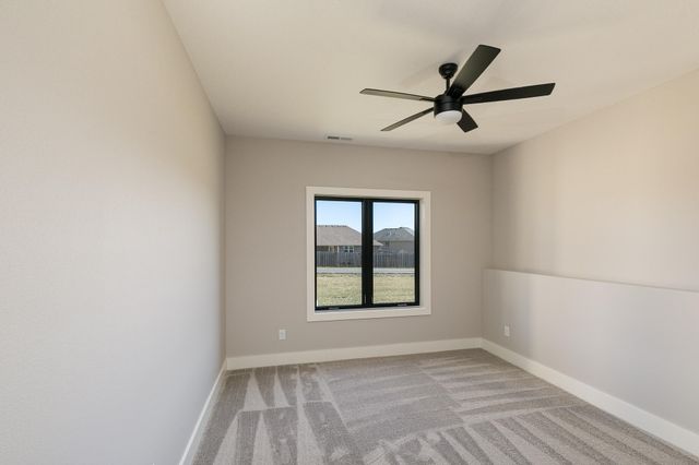 2044 N Unbridled Court, Springfield, MO 65802