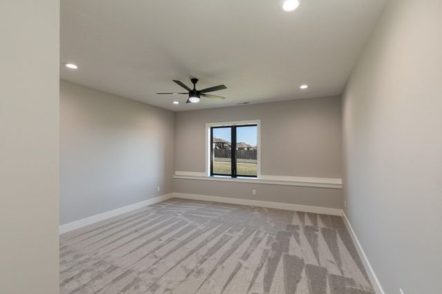 2044 N Unbridled Court, Springfield, MO 65802