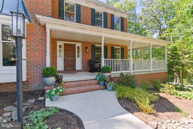 1155 GREENWOOD DR, Hummelstown, PA 17036