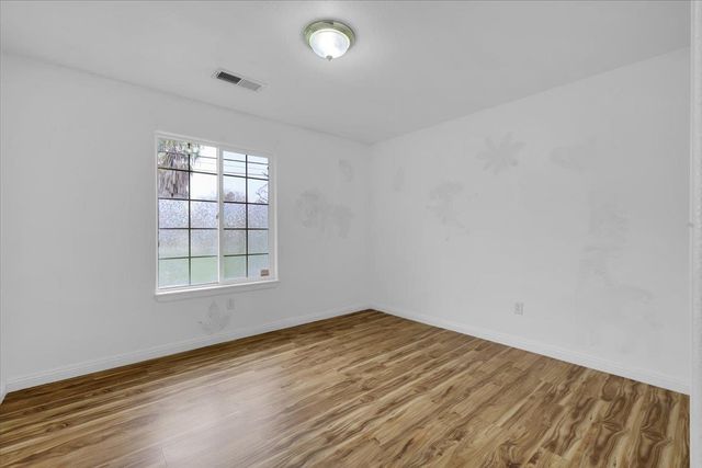 1644 3rd Ave, Olivehurst, CA 95961