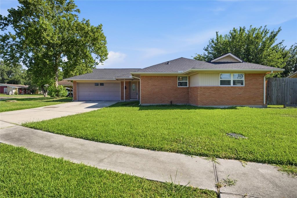 505 Malvern Avenue, Pasadena, TX 77503