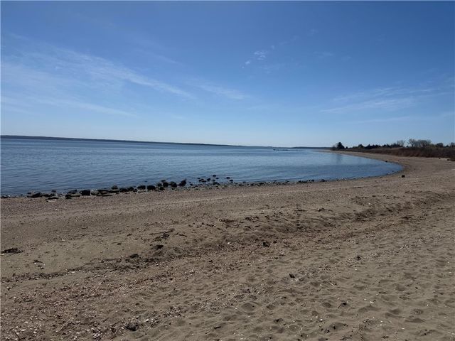 97 Floral Avenue, North Kingstown, RI 02852