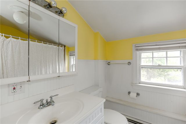 97 Floral Avenue, North Kingstown, RI 02852