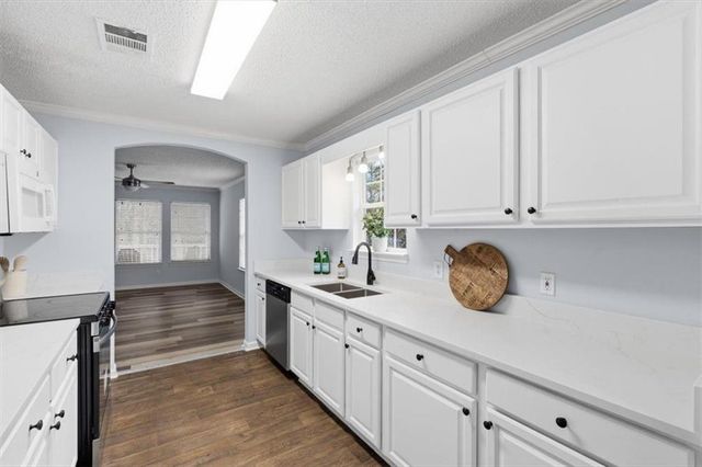 3300 Creek Hollow Drive, Marietta, GA 30062