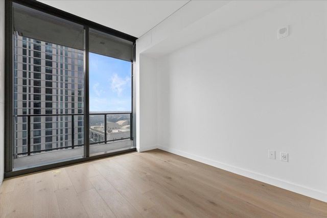 610 Davis ST 2503, Austin, TX 78701