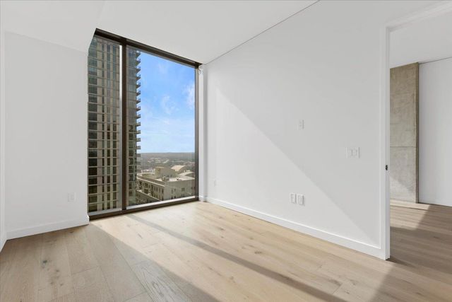 610 Davis ST 2503, Austin, TX 78701
