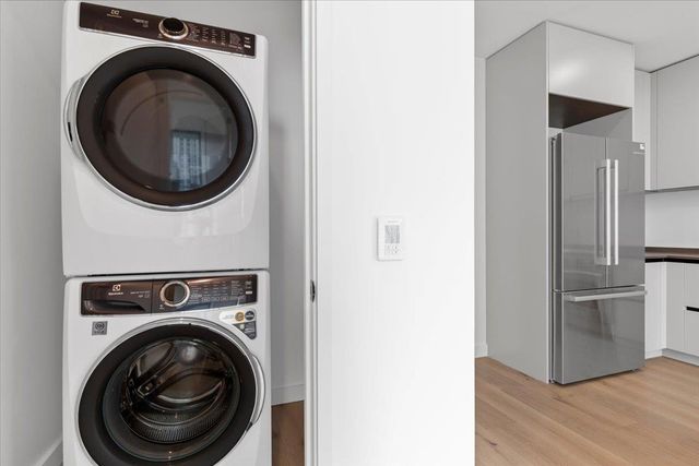 610 Davis ST 2503, Austin, TX 78701