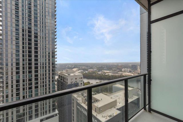 610 Davis ST 2503, Austin, TX 78701
